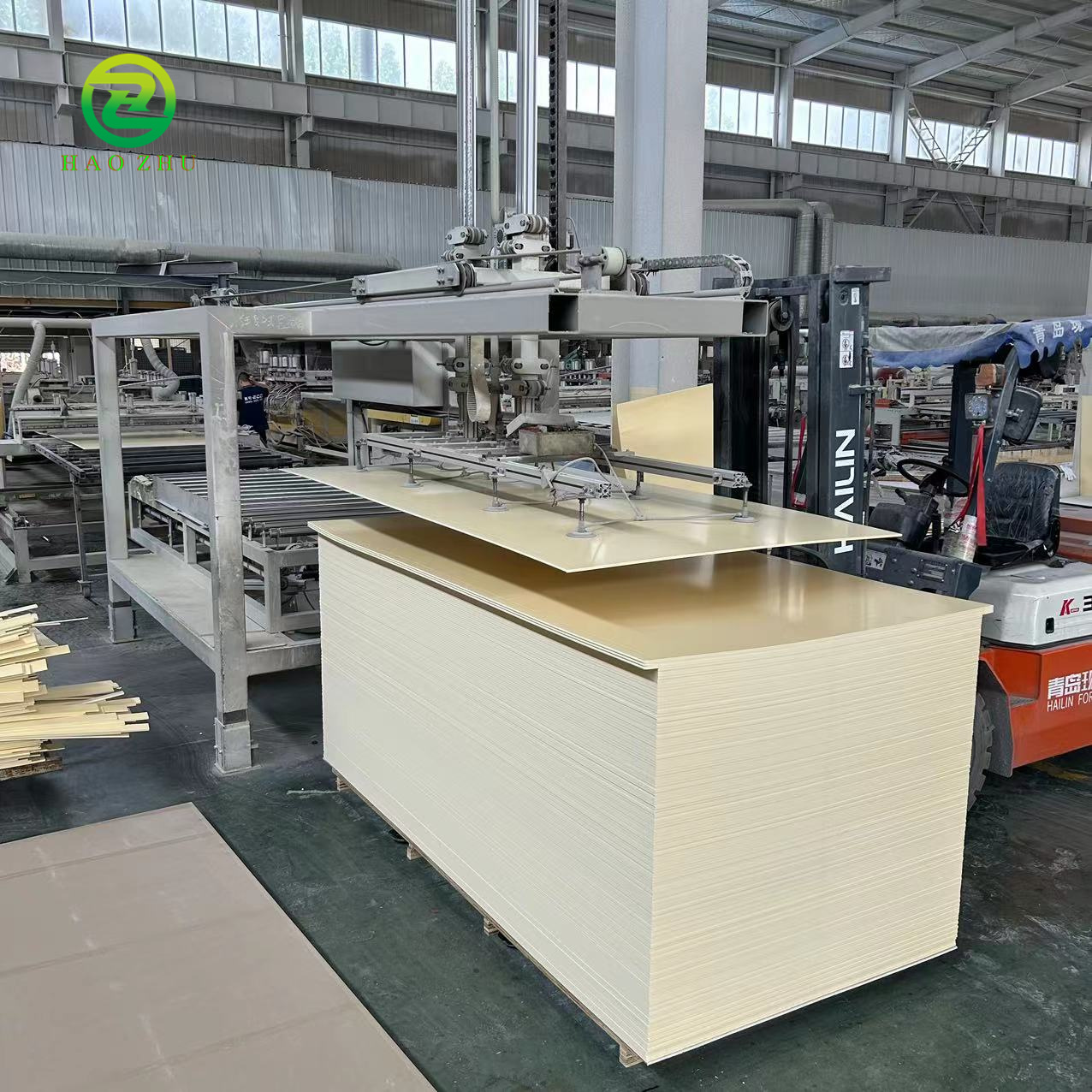 Introduction to the production process of WPC foam panel