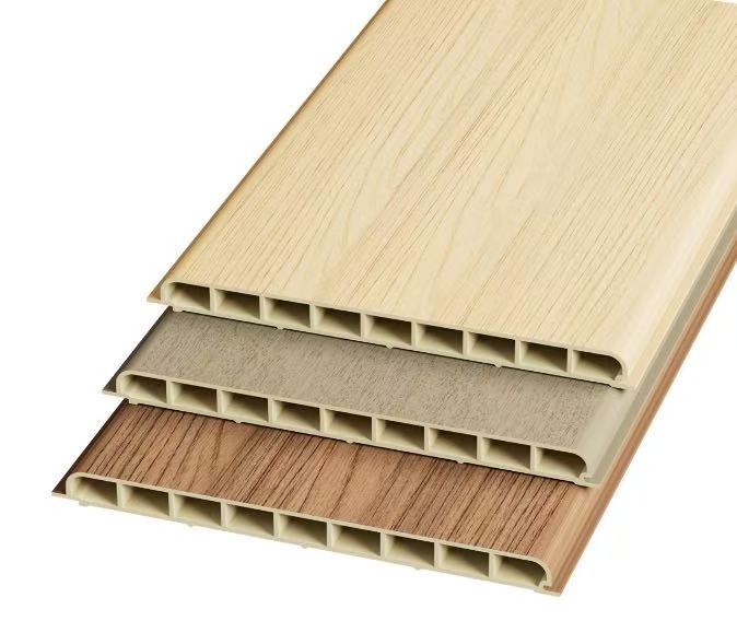 Planar arc composite plate