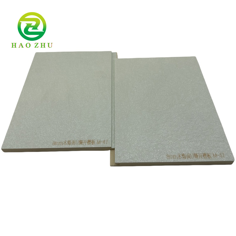 U-grooved WPC foam board